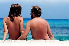 ΔΕΙΤΕ: Οι πιο διάσημες παραλίες γυμνιστών στην Ελλάδα