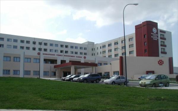 ΣΟΚ: 55χρονος βούτηξε στο κενό από τον 4ο όροφο του νοσοκομείου Χανίων - Φωτογραφία 1