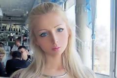 ΘΑ ΣΟΚΑΡΙΣΤΕΙΣ | Δεν θα πιστέψεις τι είναι αυτό το κορίτσι...