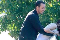 ΔΕΙΤΕ: Αυτές είναι οι φωτό που δείχνουν την Στιούαρτ να απατά τον Πάτινσον