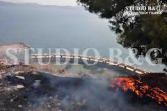 Μεγάλη φωτιά στο Κιβέρι, έχει διακοπεί η κυκλοφορία των οχημάτων προς το Άστρος