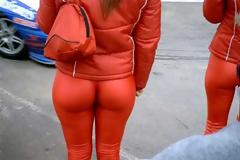 ΔΕΙΤΕ ΠΩΣ: Οπίσθια από σιλικόνη