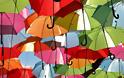 Πολύχρωμες ομπρέλες στον… ουρανό! - Φωτογραφία 8