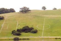 Τα 10 πιο περίεργα γήπεδα ποδοσφαίρου!