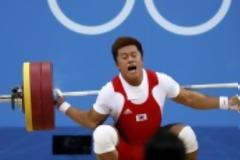 VIDEO: Τραυματισμός-σοκ στην άρση βαρών