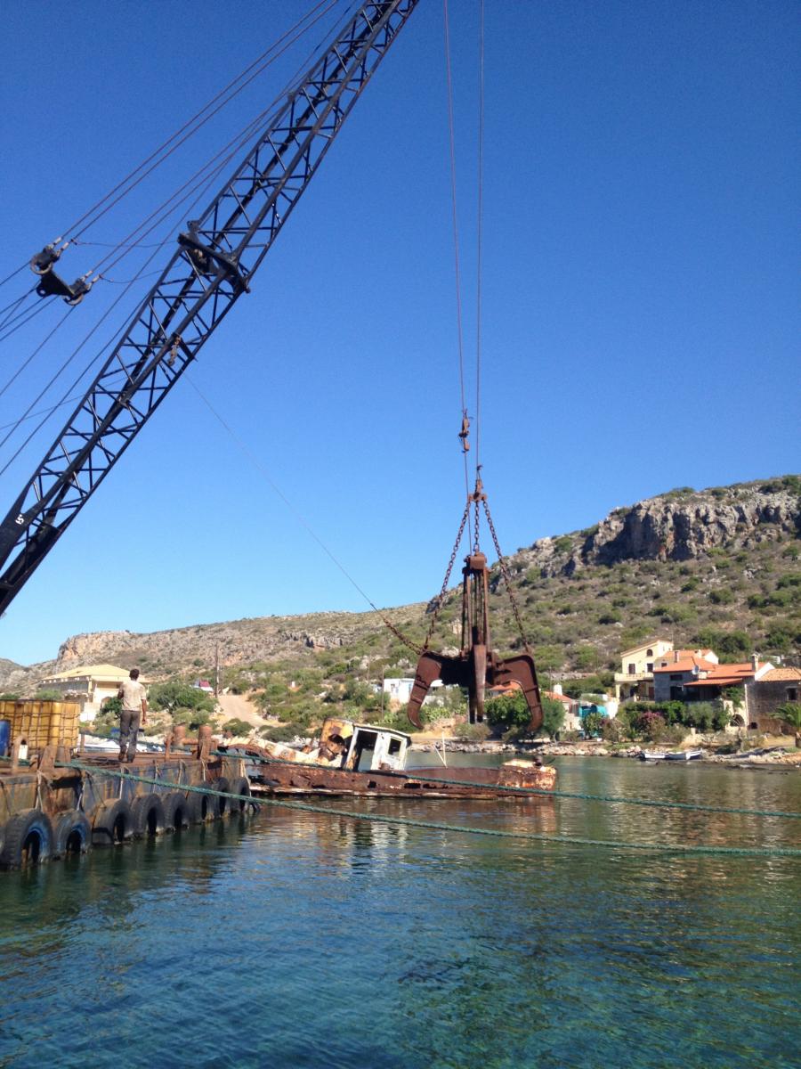 Ανέλκυση ναυαγίου στη Μονεμβασιά, 20 χρόνια μετά! - Φωτογραφία 2