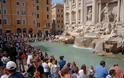 ΑΠΙΣΤΕΥΤΟ: Πόσα χρήματα ρίχνουν κάθε χρόνο στην Fontana di Trevi;