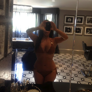 Η Kim Kardashian μας ξαναδείχνει το μαγιό της - Φωτογραφία 2