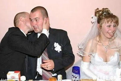 Μερικές φορές... δεν πάνε όλα τόσο καλά σε έναν γάμο! - Φωτογραφία 2