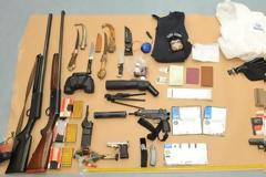 Ιδού τι βρέθηκε στο σπίτι του Καραμολέγκου [ΦΩΤΟ]