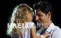 Ο Σάκης Ρουβάς με την κόρη του στη σκηνή! - Φωτογραφία 2