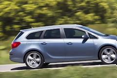 Μείωση 40,4% στην έκδοση νέων αδειών κυκλοφορίας οχημάτων