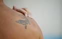 Αμερικανός Ολυμπιονίκης με Ελληνικό τατουάζ - Φωτογραφία 3