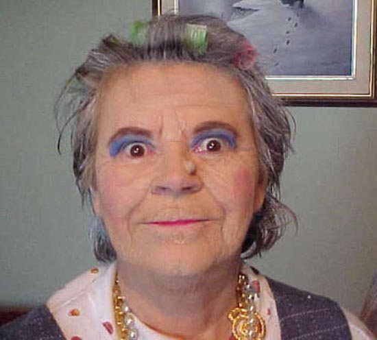 ΔΕΙΤΕ: Παράξενοι ηλικιωμένοι άνθρωποι - Φωτογραφία 11
