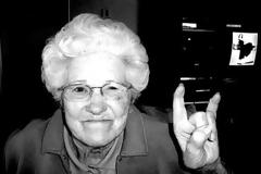 ΔΕΙΤΕ: Παράξενοι ηλικιωμένοι άνθρωποι