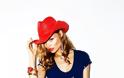 18 συμβουλές μόδας για γυναίκες με μικρό στήθος  Δείτε Περισσότερα: http://www.otherside.gr/2012/08/18-symvoules-modas-mikro-stithos/#ixzz22t4viVes - Φωτογραφία 5