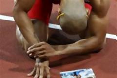 Ο Χρυσός Ολυμπιονίκης Που Έκανε Εκατομμύρια Τηλεθεατές Να Δακρύσουν!