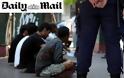 Daily Mail: Η Ελλάδα απαλλάσσεται από τους παράνομους μετανάστες