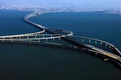 ΔΕΙΤΕ:  Η μακρύτερη γέφυρα στον κόσμο