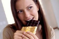 ΔΕΙΤΕ: 7 τροφές που διώχνουν το στρες και σου φτιάχνουν τη διάθεση