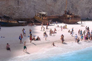 ΔΕΙΤΕ: Οι 10 καλύτερες παραλίες της Ελλάδας - Φωτογραφία 5