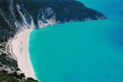 ΔΕΙΤΕ: Οι 10 καλύτερες παραλίες της Ελλάδας