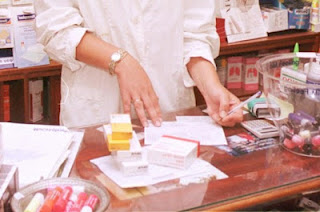 Αγρίνιο: Πλαστογραφούσαν ιατρικές συνταγές για να παίρνουν ναρκωτικά χάπια - Φωτογραφία 1