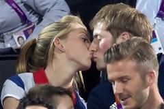 ΔΕΙΤΕ: Και τον πρίγκιπα και τον αγαπημένο της!