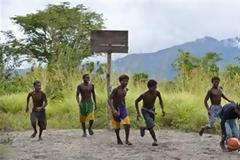 ΔΕΙΤΕ: Καρφώματα στις μπασκέτες του κόσμου