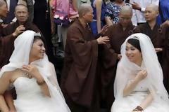 Ο πρώτος βουδιστικός γάμος... ομοφυλοφίλων!