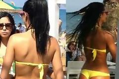 ΕΕΕ!!!ΩΩΩ!!!!!!!!!!H Δήμητρα Αλεξανδράκη με κίτρινο μαγιό.[ΦΩΤΟ]