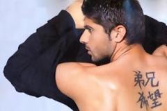 ΜΙΧΑΛΗΣ ΣΗΦΑΚΗΣ | Με ενοχλεί η ταμπέλα του αγράμματου ποδοσφαιριστή