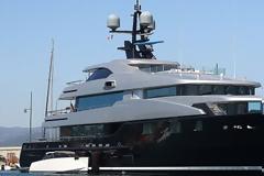 ΔΕΙΤΕ:  Διάσημος παρουσιαστής δίνει χιλιάδες ευρώ την εβδομάδα για μια θαλαμηγό