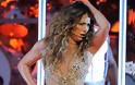 «Φυσάει» στα 44 της η Jennifer Lopez - Φωτογραφία 12