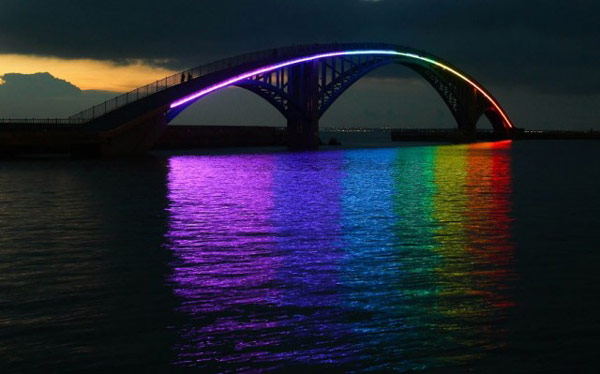 Η υπέροχη Rainbow Bridge στην Ταϊβάν - Φωτογραφία 4