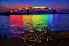 Η υπέροχη Rainbow Bridge στην Ταϊβάν