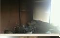 Εμπρηστική επίθεση στα γραφεία της Χρυσής Αυγής στο Παγκράτι - Οι πρώτες φωτογραφίες - Φωτογραφία 2