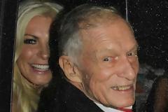 Hugh Hefner: Ο πιο τυχερός άνθρωπος όλου του πλανήτη