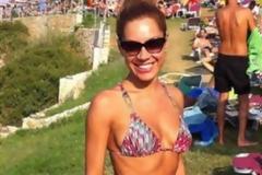 Το σέξι κορμί της Μαριάντας Πιερίδη στην Κρήτη