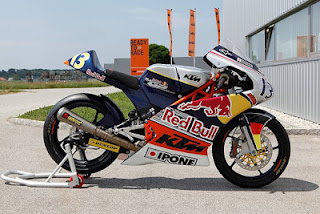 Red Bull MotoGP™ Rookies Cup Αναζητούνται οι πρωταθλητές του μέλλοντος - Φωτογραφία 4