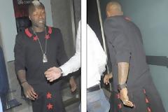 ΣΙΣΕ : ΕΣΕΙΣ ΟΙ PAPARAZZI ΚΑΝΕΤΕ ΤΟΝ ΚΟΣΜΟ ΝΑ... ΦΑΙΝΕΤΑΙ ΜΕΘΥΣΜΕΝΟΣ! (PHOTOS)