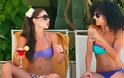 ΔΕΙΤΕ: M.ΣΟΛΩΜΟΥ-Α.ΟΙΚΟΝΟΜΑΚΟΥ: Δύο καυτά κορίτσια στην πισίνα! - Φωτογραφία 1