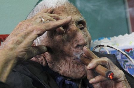 ΔΕΙΤΕ:  Άνδρας 111 ετών - Φωτογραφία 2