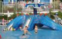ΑΠΙΣΤΕΥΤΟ: Έφτιαξε water fun Park στη Βούλα, με άδεια ιχθυοκαλλιεργητή!