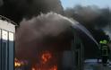 Πυρκαγιά κατέστρεψε ολοσχερώς εργοστάσιο στο Γέρι Λευκωσίας