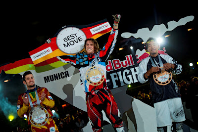 Munich / Red Bull X-Fighters 2012: Τα συναρπαστικά tricks του Thomas Pages μάγεψαν το Μόναχο! - Φωτογραφία 3