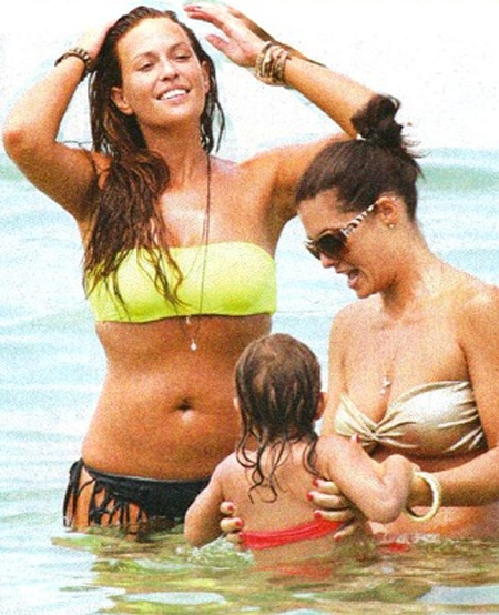 ΔΕΙΤΕ: Πού παραθερίζουν οι σταρ της τηλεόρασης - Φωτογραφία 3