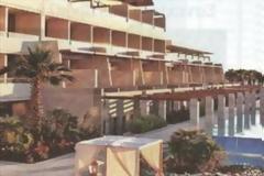 Σε σουίτα αξίας 1.020 ευρώ/μέρα στο Κολυμπάρι κάνει τις διακοπές του ο Γ. Παπανδρέου