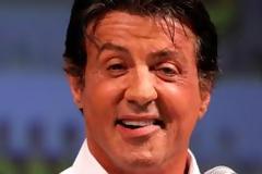 Μαμάάάάά!!!Υπάρχει τελικά μαμούτας ή είναι η μάνα  του Stallone ;;;[ΦΩΤΟ]