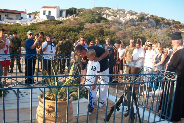 Το Καστελλόριζο τιμα το Γιώργο Πατούλη! - Φωτογραφία 3